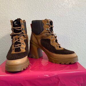 Sorel Brex Heel Cozy Lace Boots
